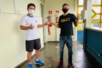 Atleta de Jiu Jitsu conquista medalha em competição
