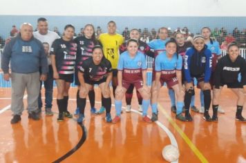 [MODALIDADE DE FUTSAL FEMININO REPRESENTA ITATINGA EM TORRE DE PEDRA - SP]