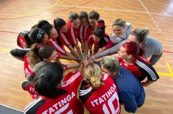 AMISTOSO DE HANDEBOL FEMININO EM ITATINGA