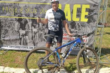 [PÓDIO PARA CICLISTA DE ITATINGA EM COPA SUDOESTE MOUNTAIN BIKE]