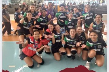 [MODALIDADE DE VOLEIBOL FEMININO REPRESENTA ITATINGA EM COPA VOLEIBOL ASSOCIAÇÃO ATLÉTICA BOTUCATUENSE]