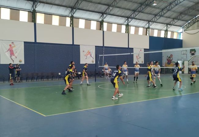 ITATINGA NO VÔLEI BOLL